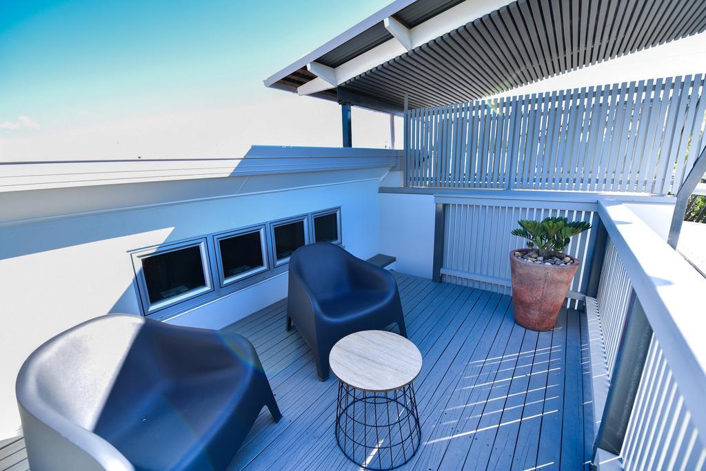 East On Byron Hotel Byron Bay Exterior photo